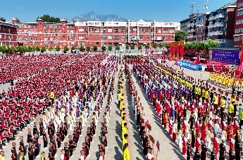 登封少林寺文武学校，传承与创新并行的教育典范之旅