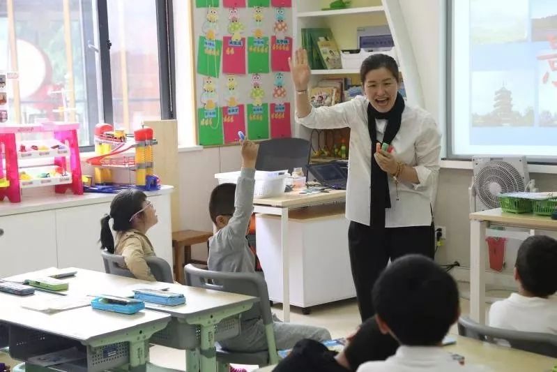 杭州市杨绫子学校，育人为本，特色鲜明的教育之旅