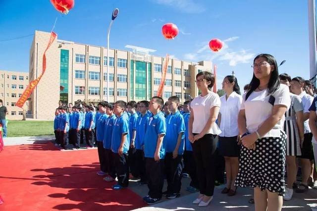 石家庄西山学校，英才摇篮育未来