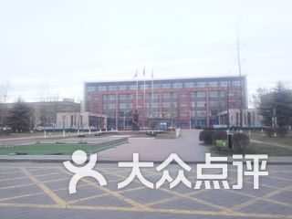 北京育才学校官网，育人为本，塑造未来精英