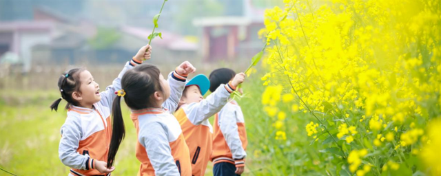 学校春游需要准备什么